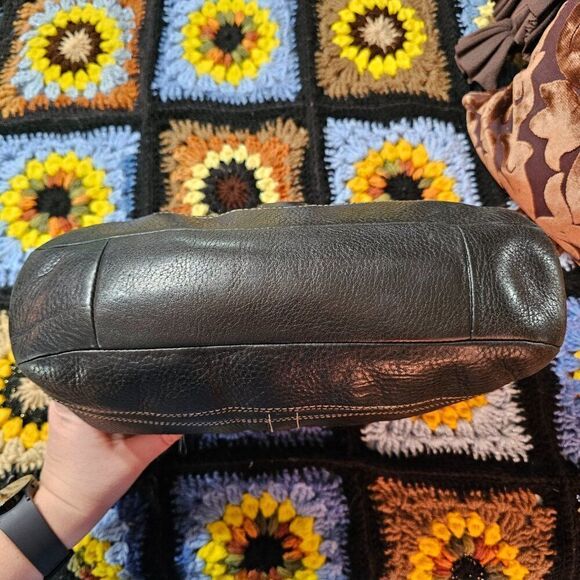 2009 Coach Y2K Large Hamptons CLip Shoulder Bag Purse in Pebbled Leather - Picture 5 of 8